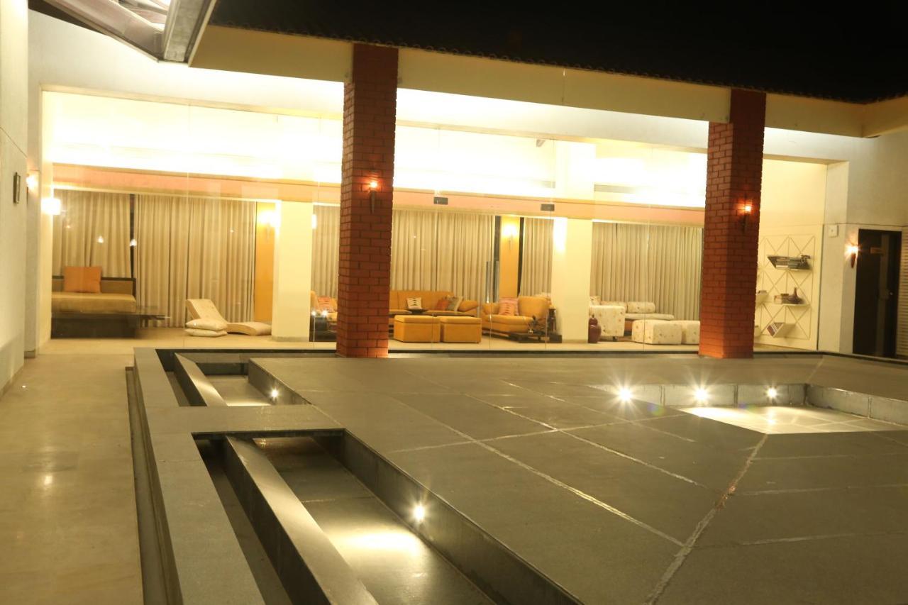 Hotel Outpost@Alibaug Alībāg Exterior foto