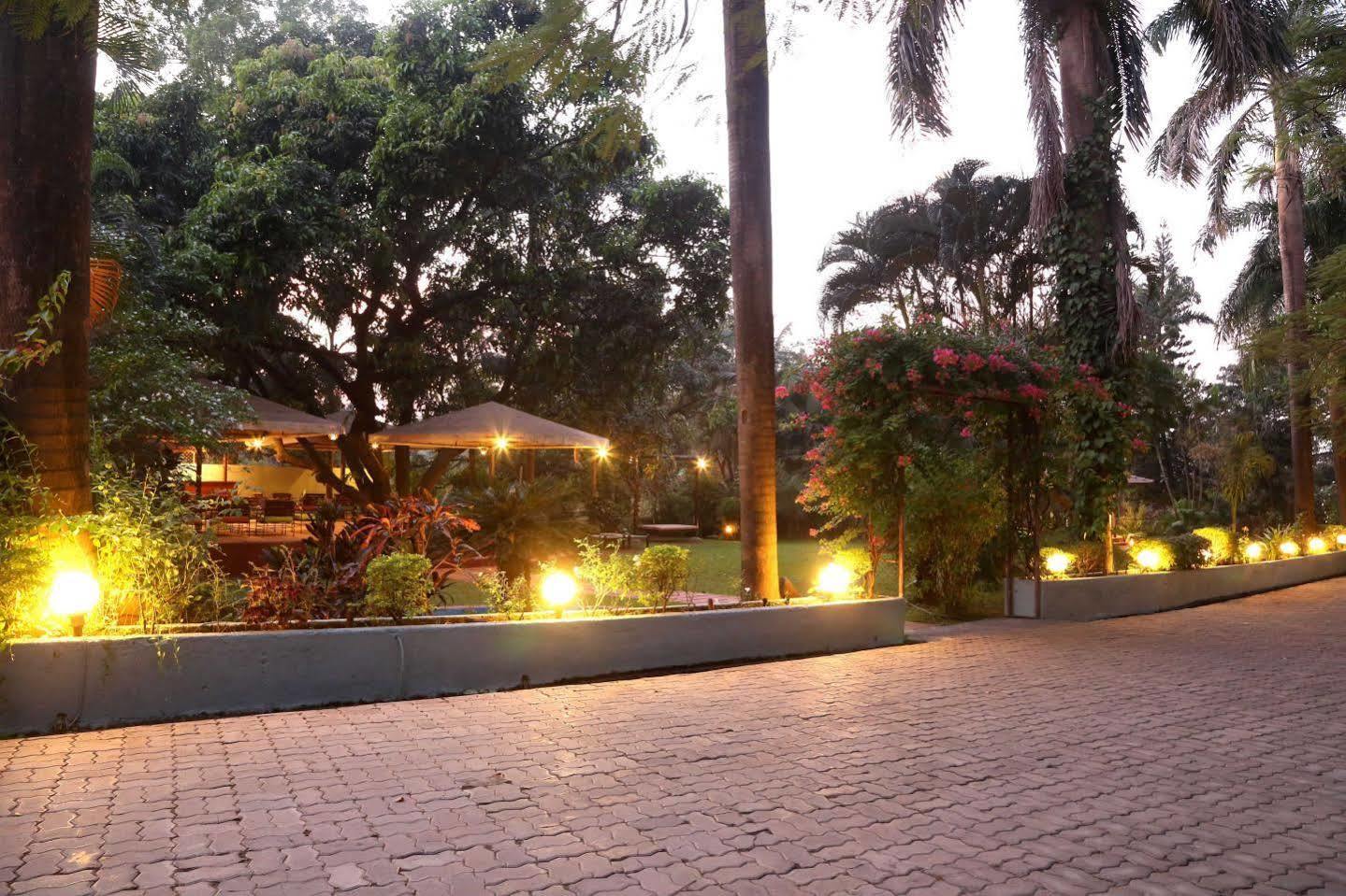 Hotel Outpost@Alibaug Alībāg Exterior foto
