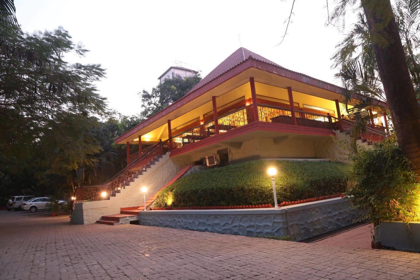 Hotel Outpost@Alibaug Alībāg Exterior foto